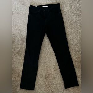 Levi’s: Black 724 High Rise Straight Jeans in size 30
